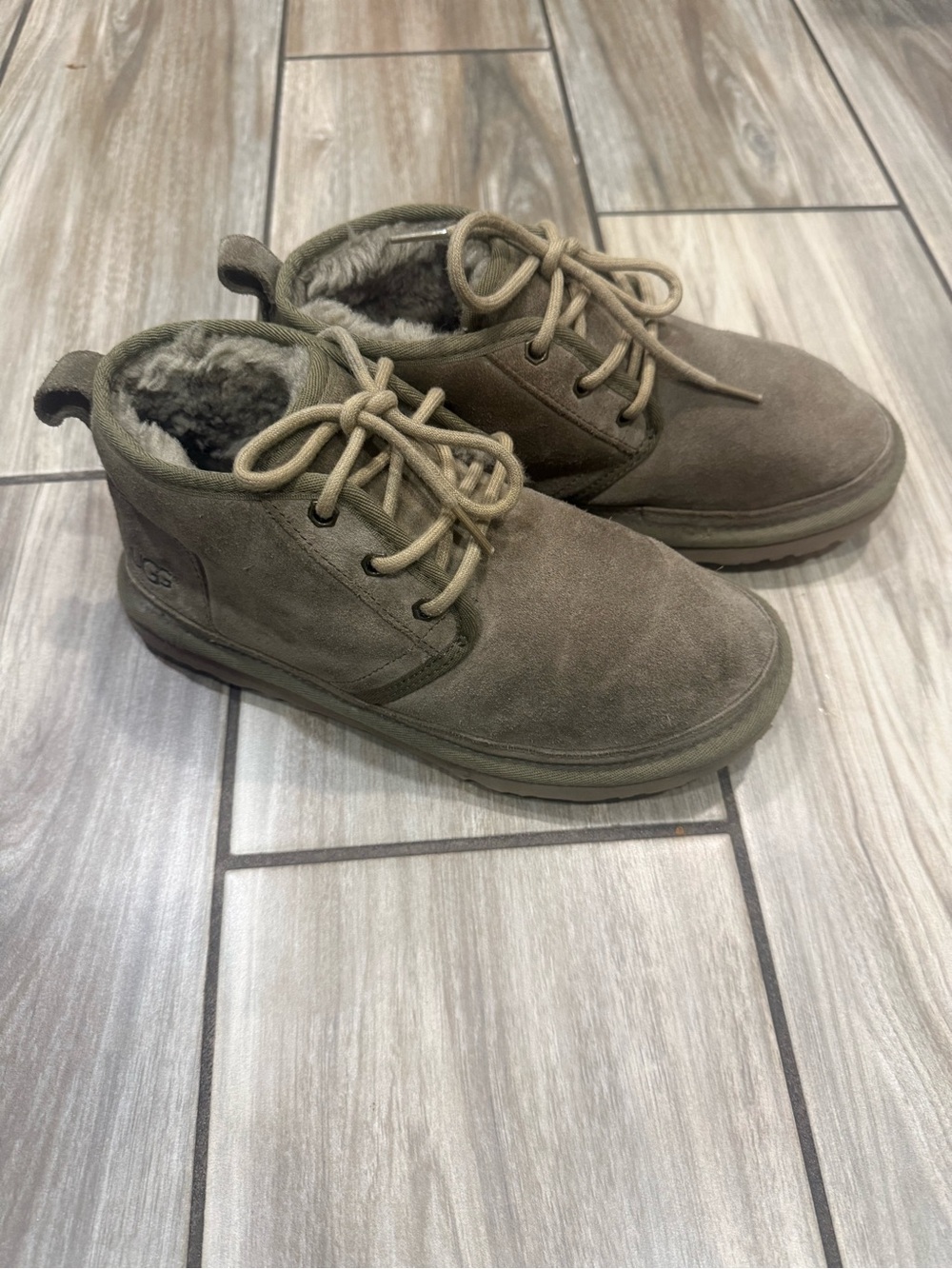 UGG Men's Suede Chukka Boots in Olive Green